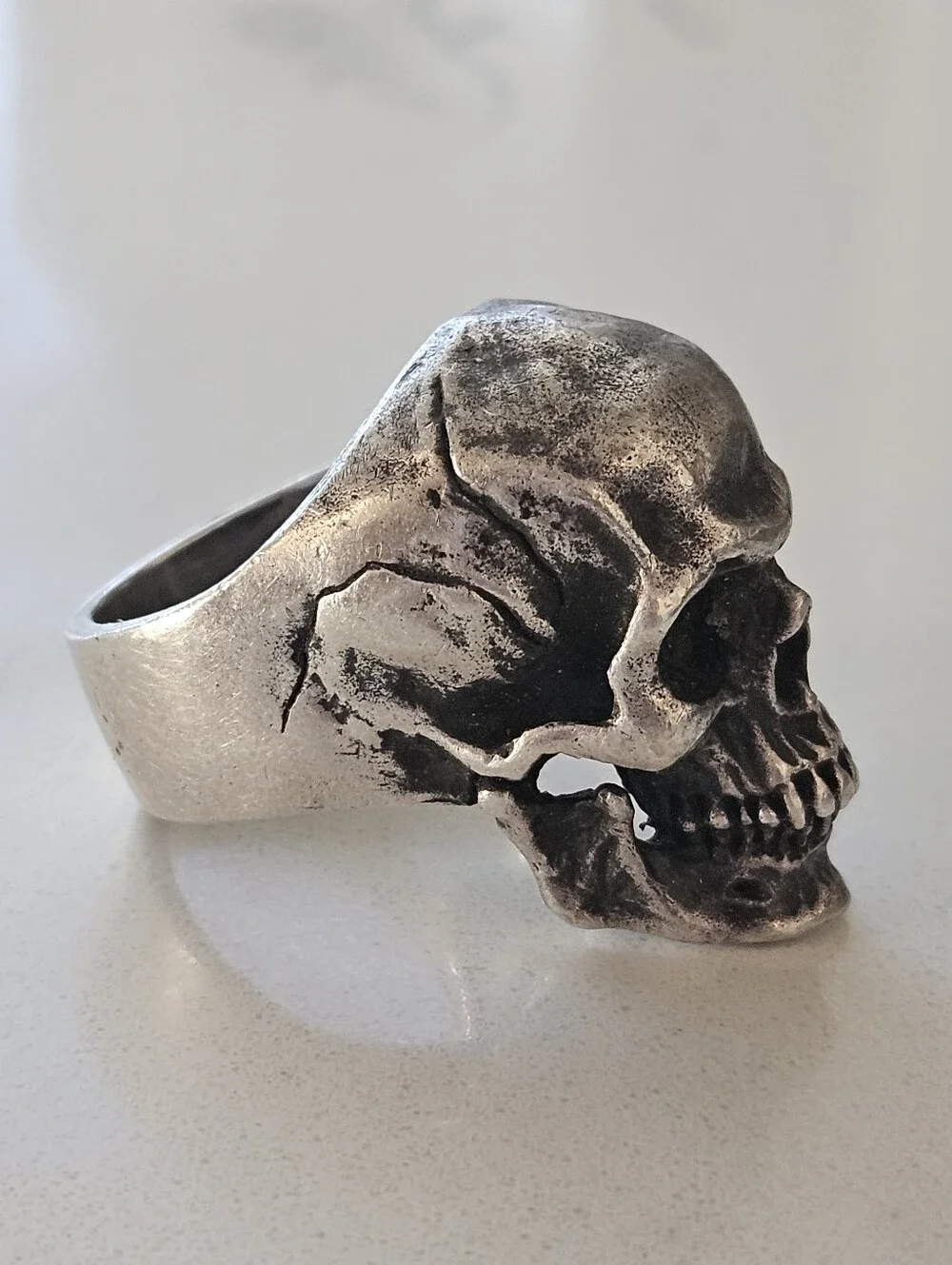 Massive Mens Vintage 925 Sterling Silver Skull Biker Ring Size 13.5